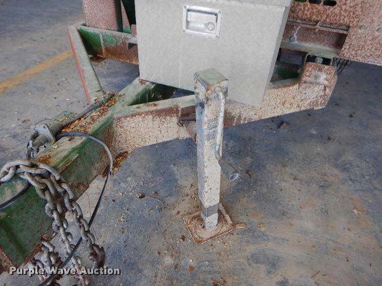 image for item ER9304 Intimidator Bandit 1590 wood chipper