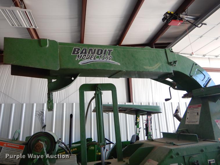 image for item ER9304 Intimidator Bandit 1590 wood chipper