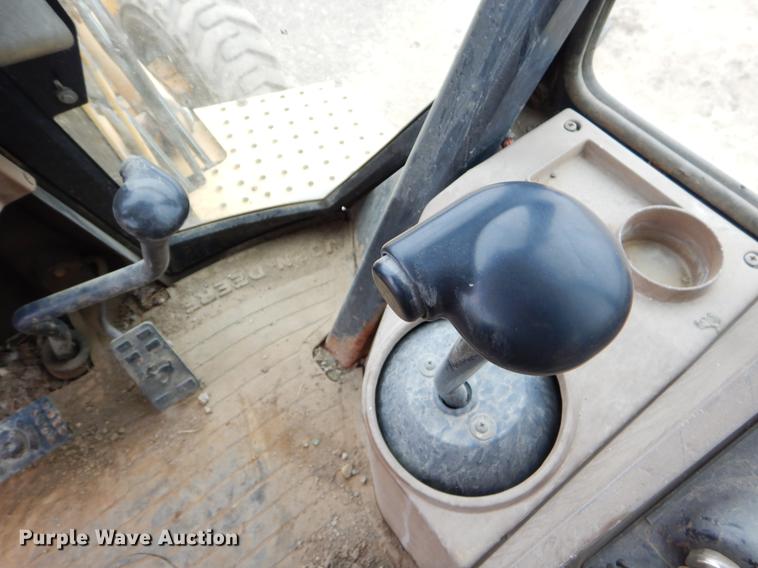 image for item ER9305 1996 John Deere 310D backhoe