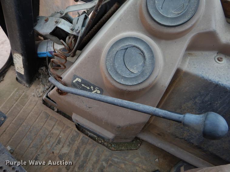 image for item ER9305 1996 John Deere 310D backhoe