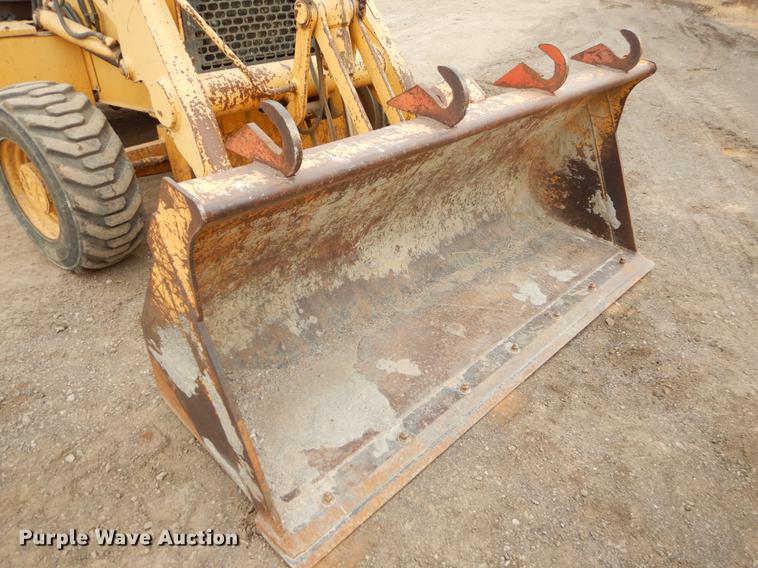 image for item ER9305 1996 John Deere 310D backhoe