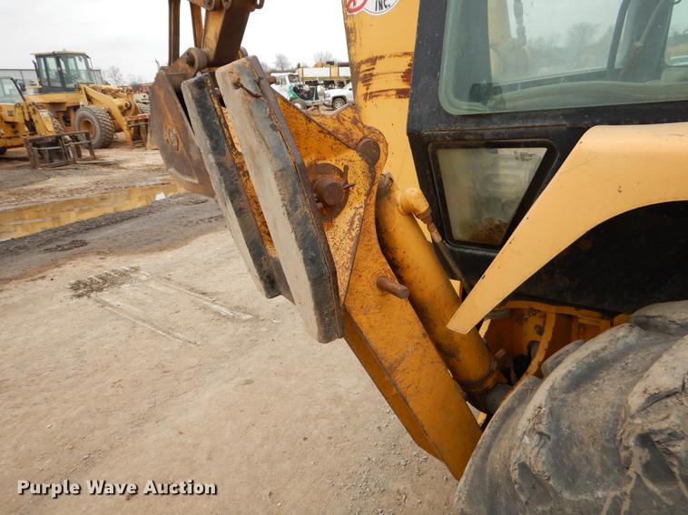 image for item ER9305 1996 John Deere 310D backhoe