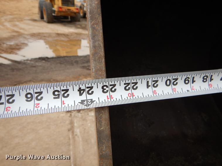 image for item ER9305 1996 John Deere 310D backhoe