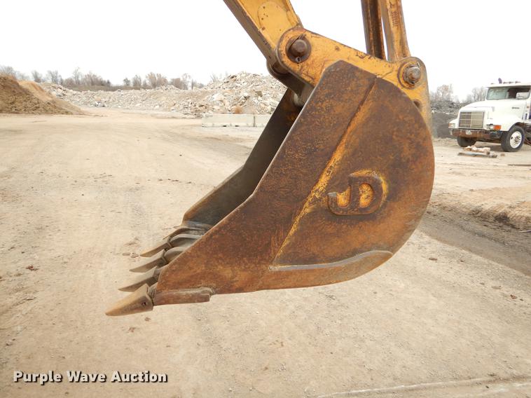 image for item ER9305 1996 John Deere 310D backhoe