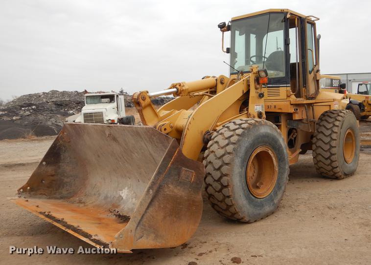 image for item ER9307 1996 Caterpillar 938F wheel loader