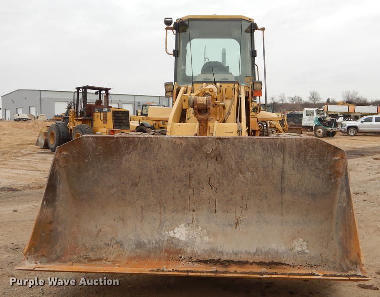 image for item ER9307 1996 Caterpillar 938F wheel loader