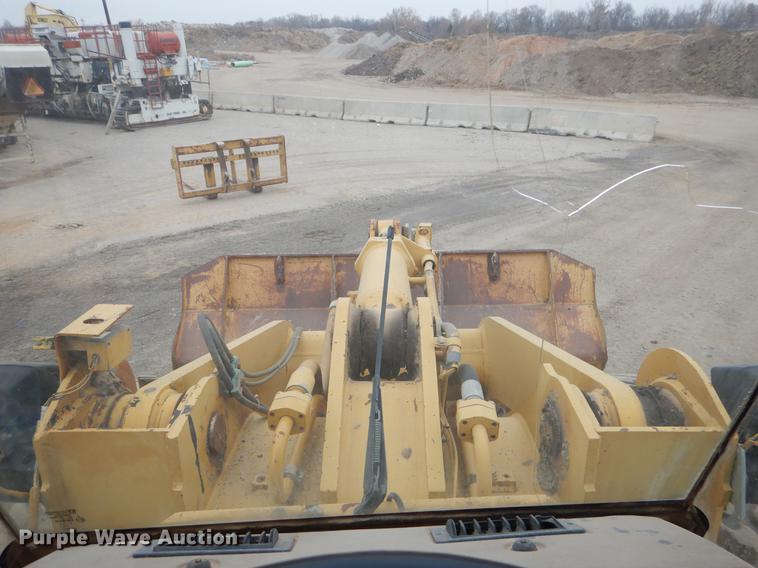 image for item ER9307 1996 Caterpillar 938F wheel loader