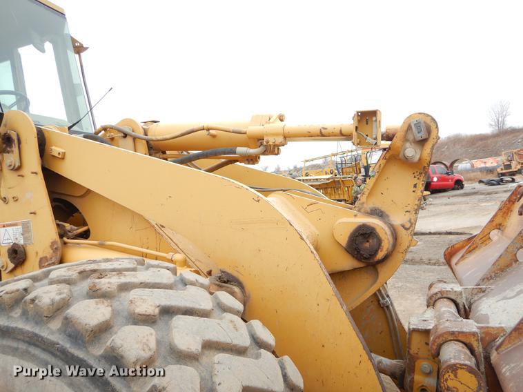 image for item ER9307 1996 Caterpillar 938F wheel loader