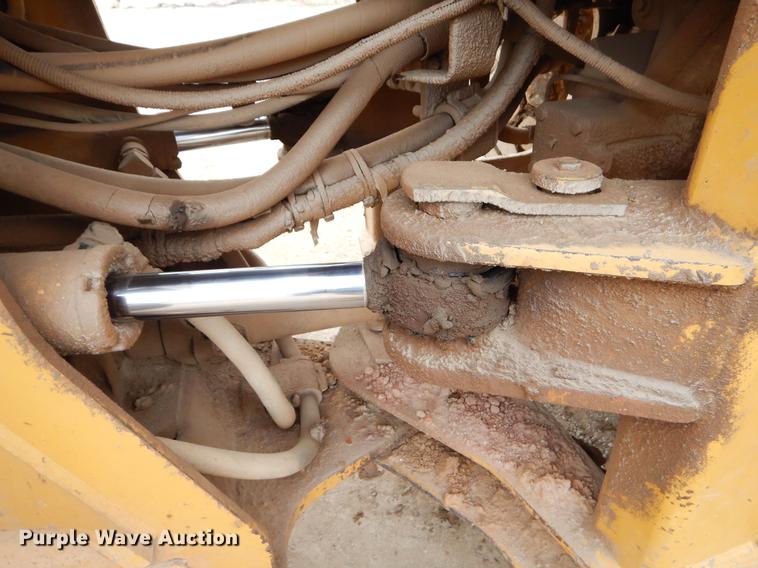 image for item ER9307 1996 Caterpillar 938F wheel loader