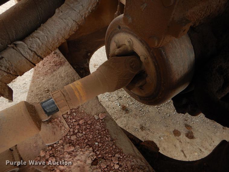 image for item ER9307 1996 Caterpillar 938F wheel loader