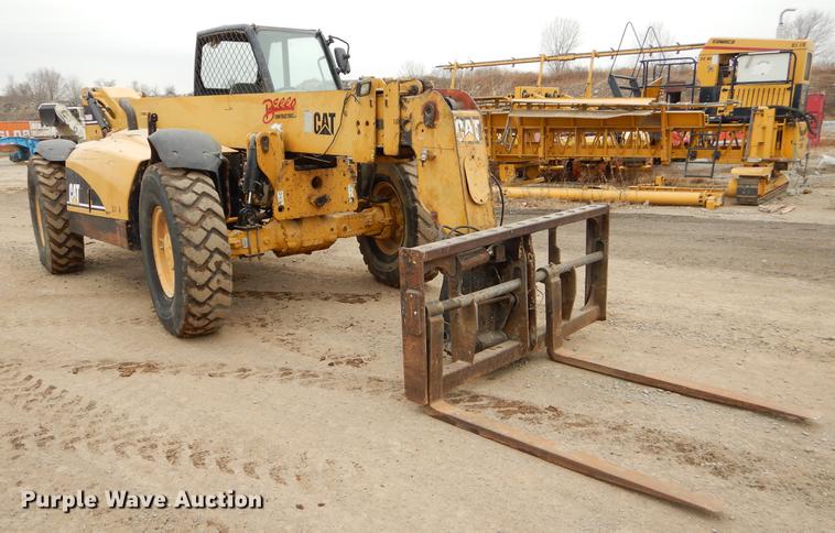 image for item ER9308 2004 Caterpillar TH460B telehandler