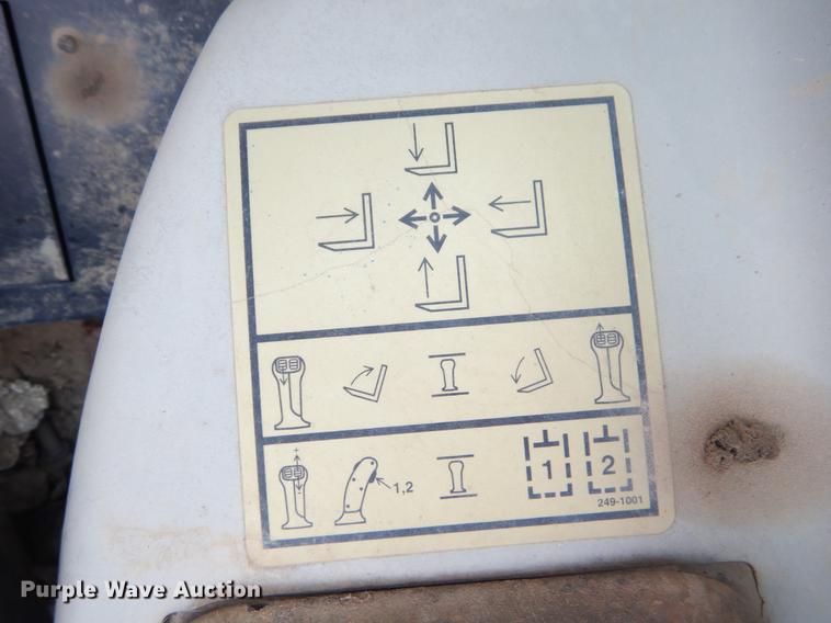 image for item ER9308 2004 Caterpillar TH460B telehandler