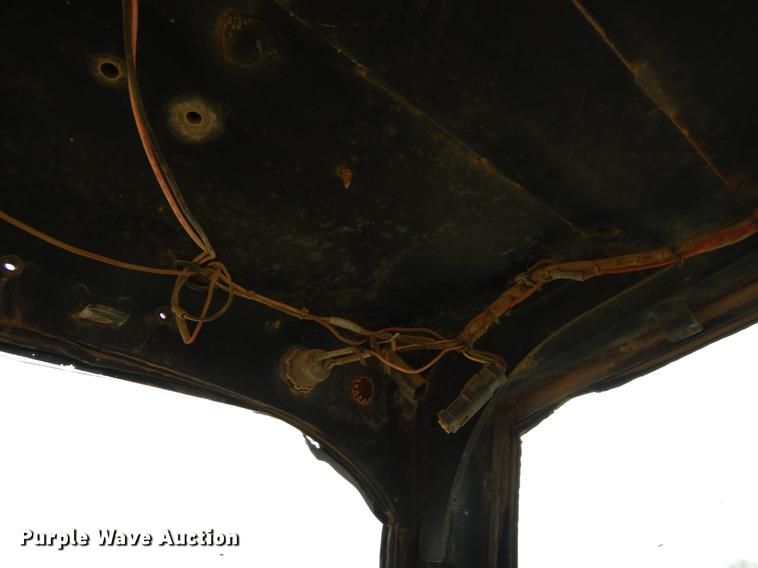 image for item ER9308 2004 Caterpillar TH460B telehandler