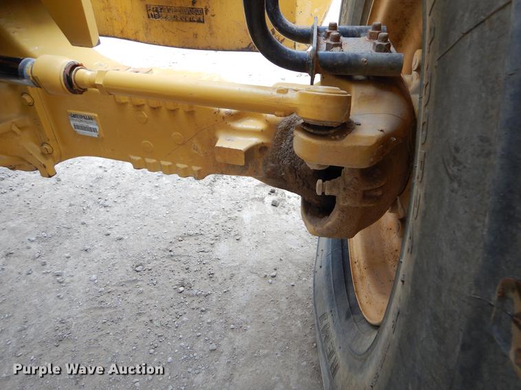 image for item ER9308 2004 Caterpillar TH460B telehandler