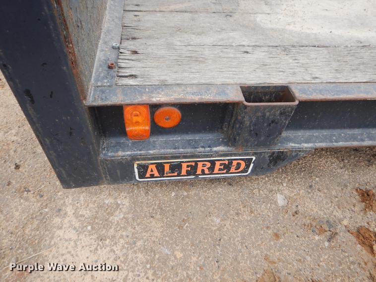 image for item ER9309 25'L x 96"W flatbed