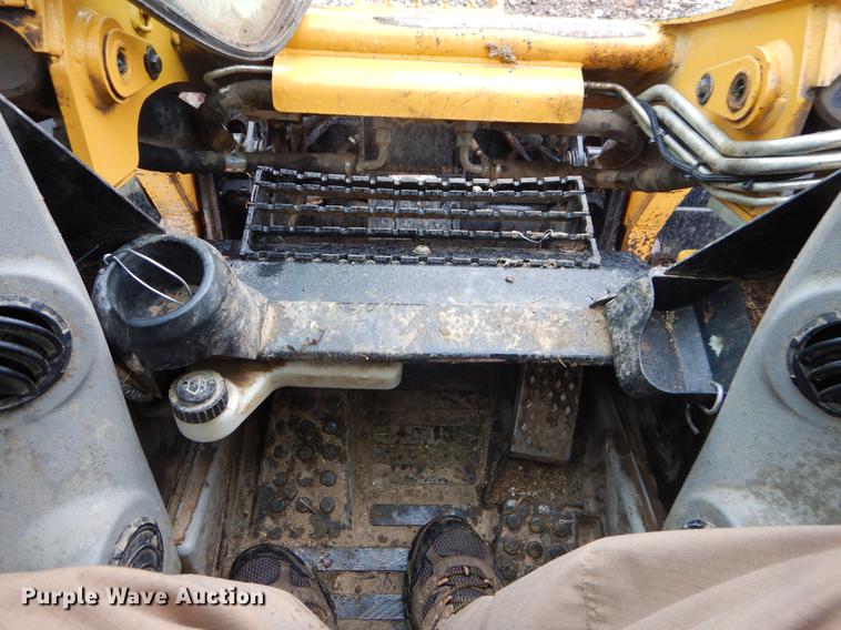 image for item ER9345 2013 Caterpillar 277C Series II skid steer
