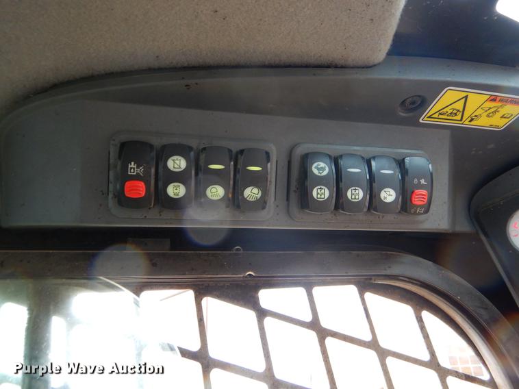 image for item ER9345 2013 Caterpillar 277C Series II skid steer