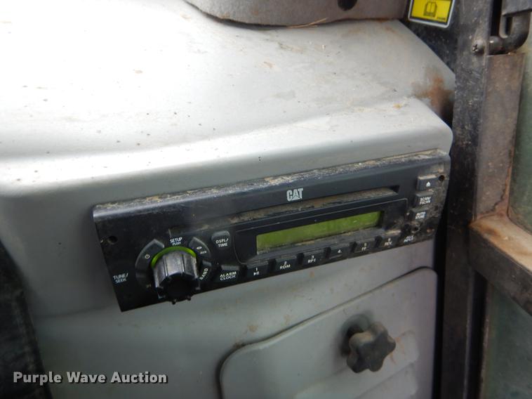 image for item ER9345 2013 Caterpillar 277C Series II skid steer