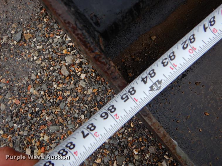 image for item ER9345 2013 Caterpillar 277C Series II skid steer