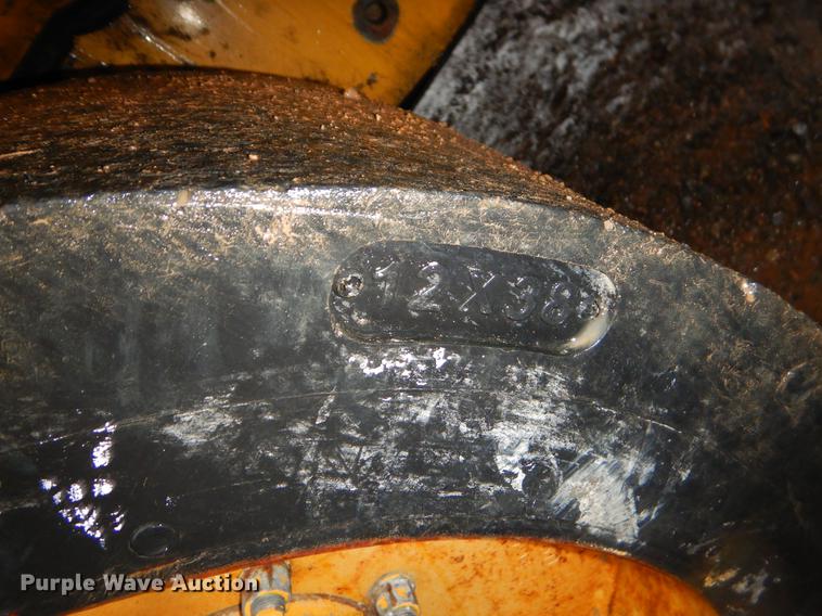 image for item ER9346 2011 John Deere 304J wheel loader