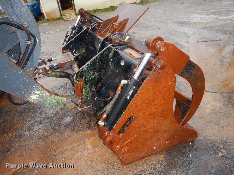 image for item ER9346 2011 John Deere 304J wheel loader