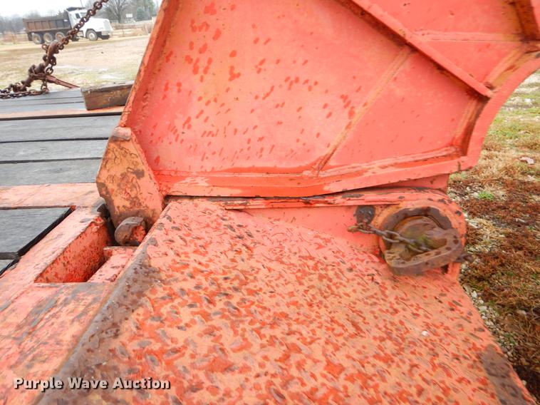 image for item ER9348 1964 Load Craft M3-909-RGN-S1B equipment trailer