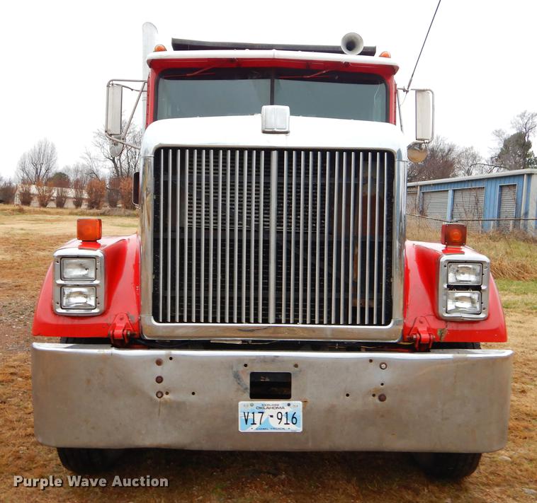 image for item ER9350 1990 International 9300 dump truck