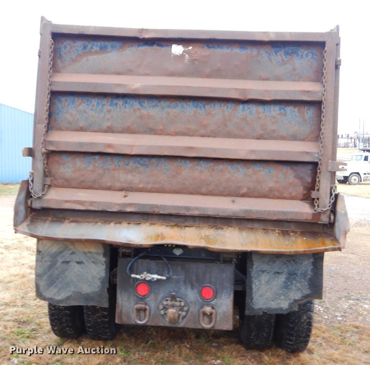 image for item ER9350 1990 International 9300 dump truck