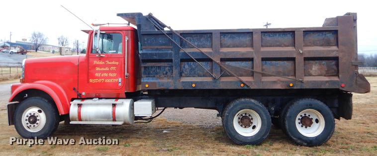 image for item ER9350 1990 International 9300 dump truck