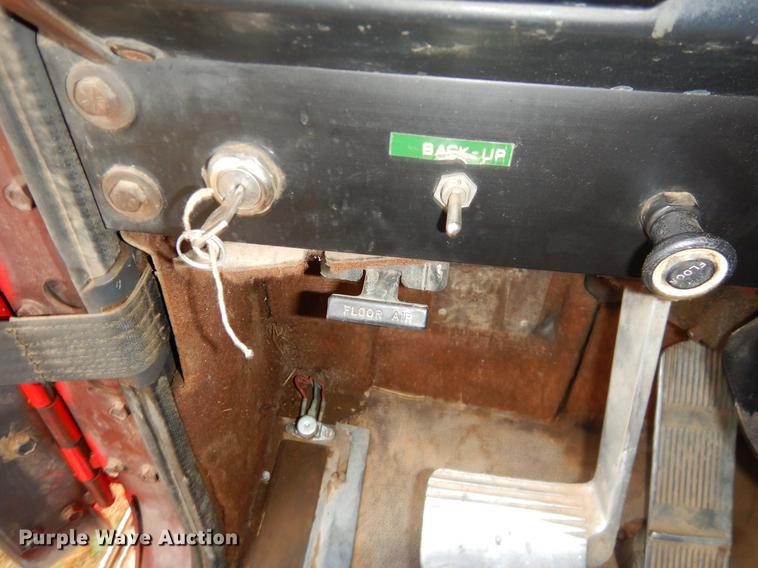 image for item ER9350 1990 International 9300 dump truck