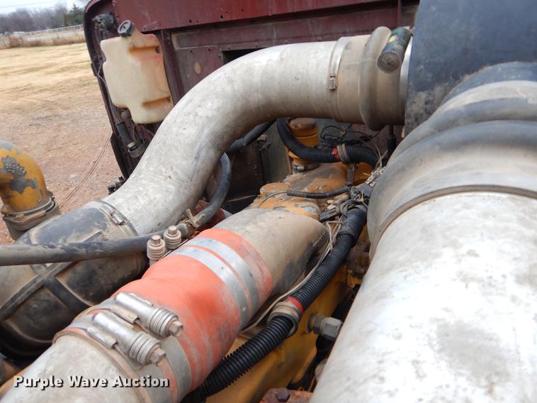 image for item ER9350 1990 International 9300 dump truck