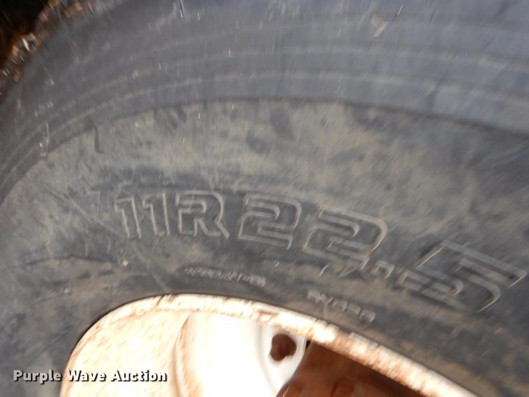 image for item ER9350 1990 International 9300 dump truck