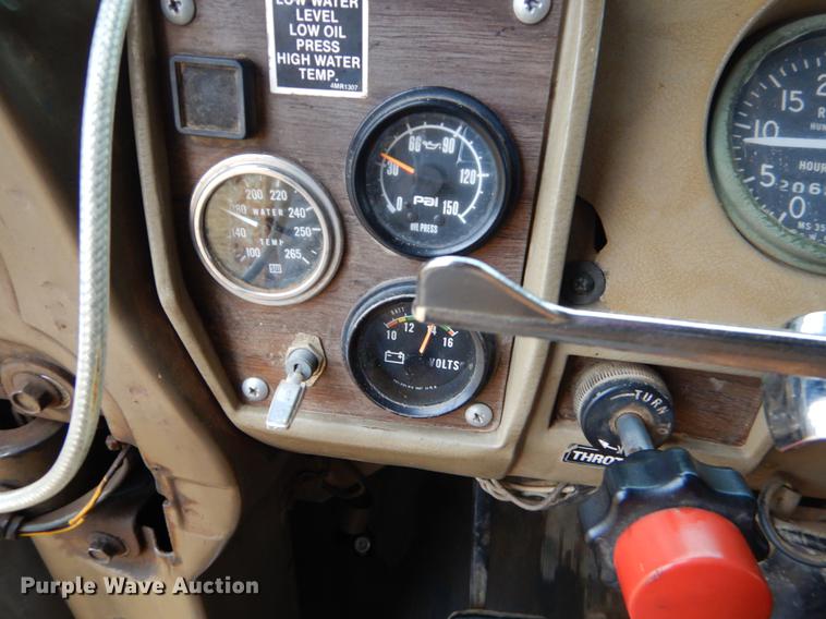 image for item ER9351 1985 Mack R686ST dump truck