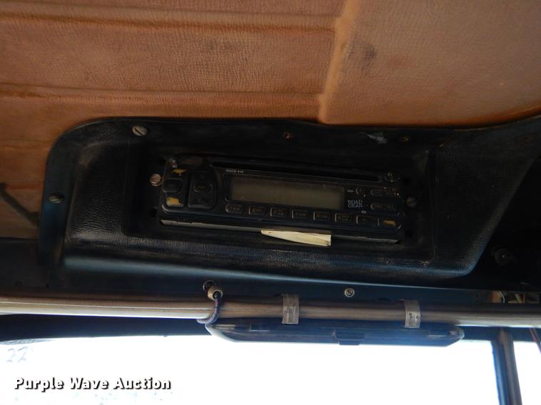 image for item ER9351 1985 Mack R686ST dump truck