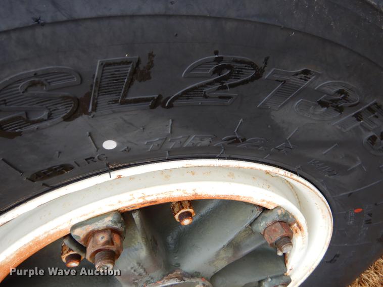 image for item ER9351 1985 Mack R686ST dump truck