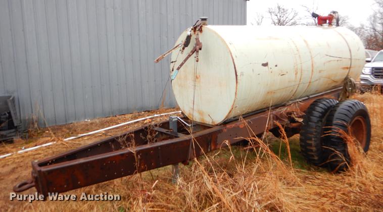 image for item ER9353 Shop built fuel tank trailer