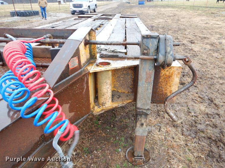 image for item ER9354 1972 Nabors equipment trailer