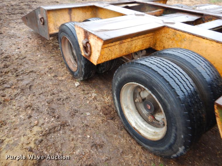 image for item ER9354 1972 Nabors equipment trailer