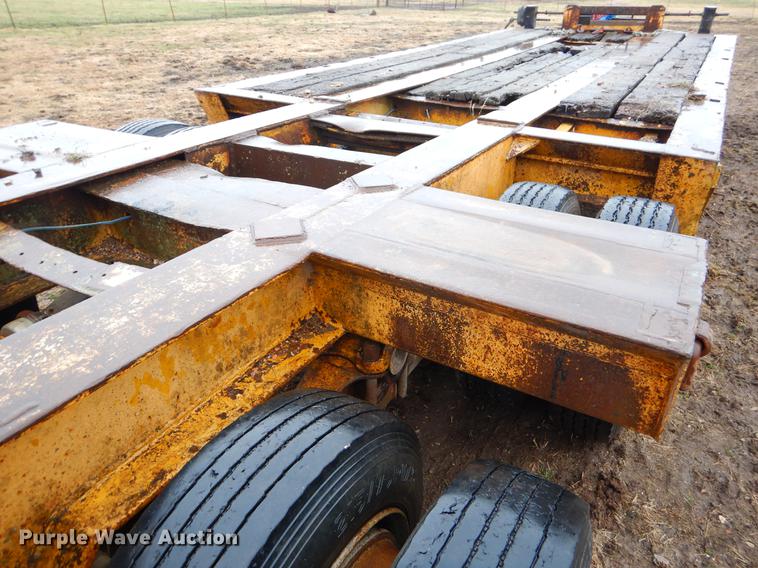 image for item ER9354 1972 Nabors equipment trailer