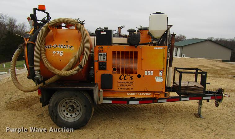 image for item EU9537 2007 Ring Omatic 275 vacuum excavator trailer