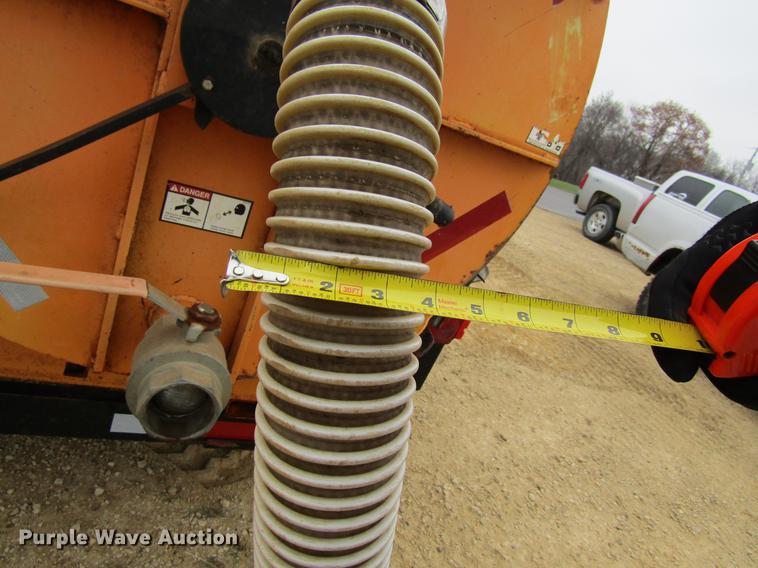 image for item EU9537 2007 Ring Omatic 275 vacuum excavator trailer