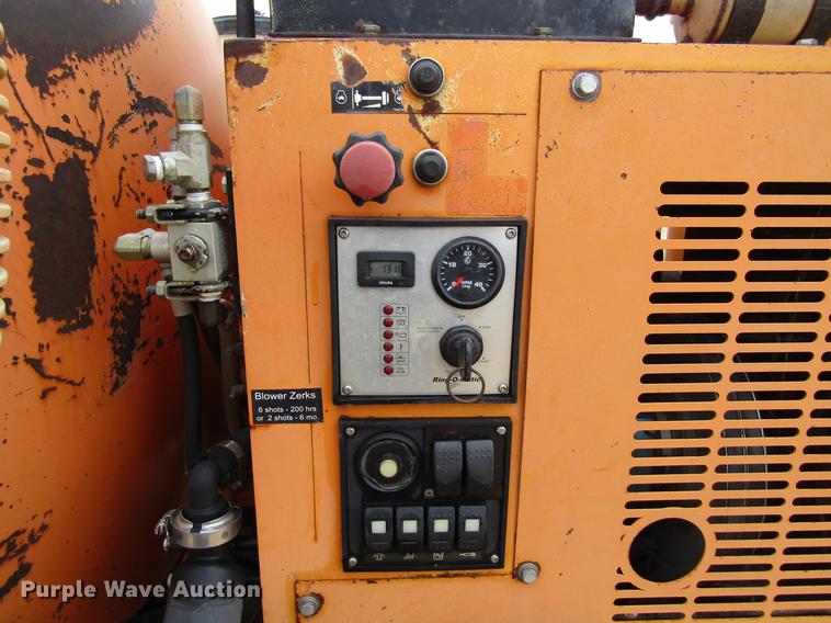 image for item EU9537 2007 Ring Omatic 275 vacuum excavator trailer