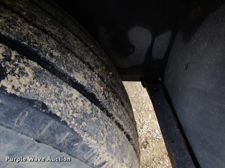 image for item EU9537 2007 Ring Omatic 275 vacuum excavator trailer