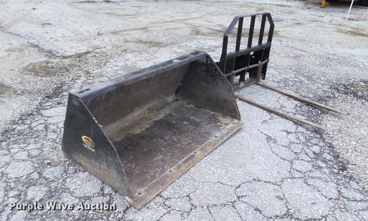 image for item EV9524 Compact utility loader attachments