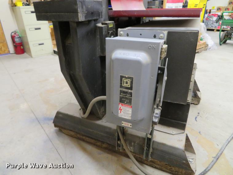 image for item EV9538 Edwards JAWS V iron worker