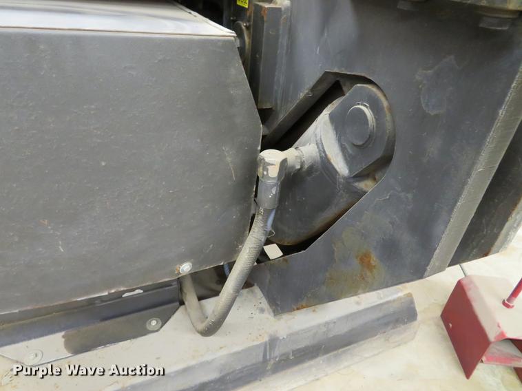 image for item EV9538 Edwards JAWS V iron worker