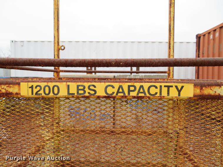 image for item EV9540 Chicago Crane 48X48X1200 man basket