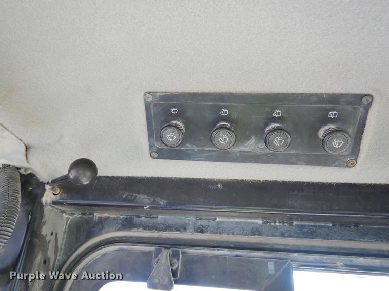 image for item EW9690 2001 Caterpillar D8R Series II dozer