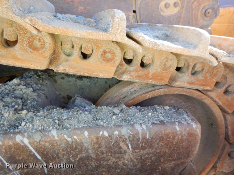 image for item EW9690 2001 Caterpillar D8R Series II dozer