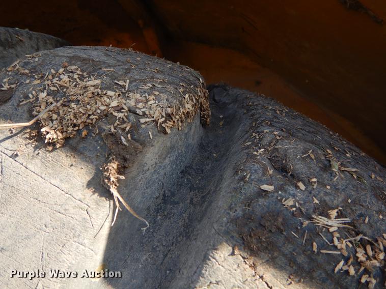 image for item EW9709 Caterpillar 621B conventional scraper